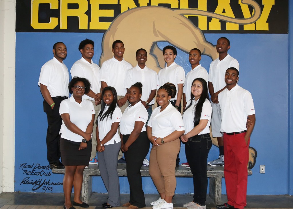 Crenshaw High Student Bankers photo