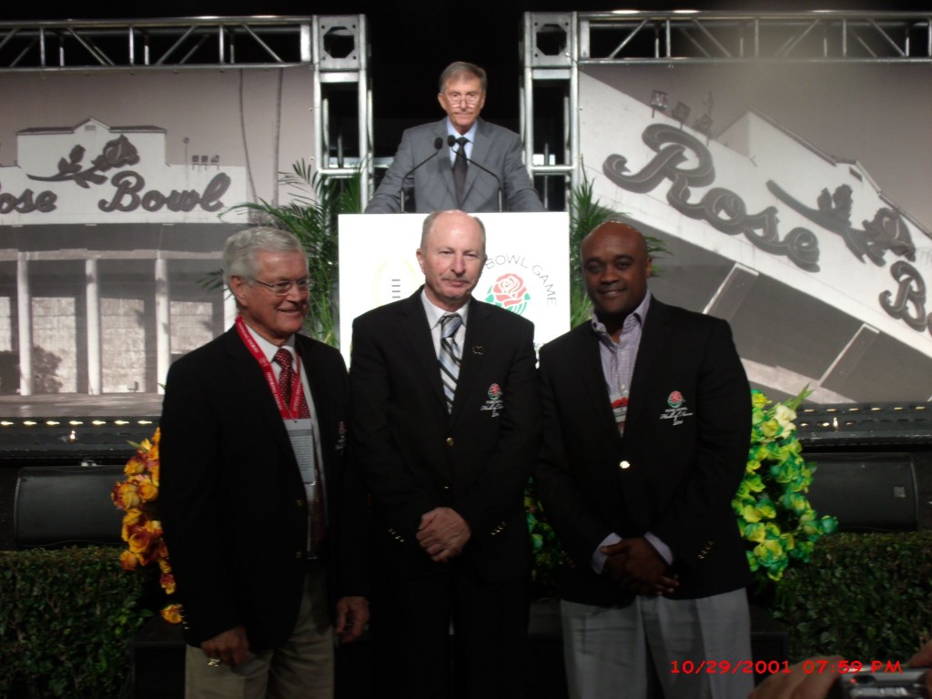 L to R New Rose Bowl inductees Dick Vermiel UCLA, Knute Rockne lll (Notre Dame) Kijana Carter (Penn State)as  M-Cee Harvey Hyde looks on.