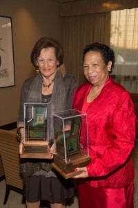 Linda Burnes Bolton, DrPH, RN, FAAN, (right) with Lynn Klinenberg Linkin. Burnes Bolton, vice president for Nursing, chief nursing officer and director of nursing research, has been named Cedars-Sinai's first James R. Klinenberg, MD, and Lynn Klinenberg Linkin Chair in Nursing. Her work has impacted healthcare policy, clinical practice and patient care across the nation while elevating the role and enhancing the professional training of nurses.  